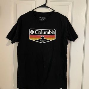 Columbia men’s t shirt medium